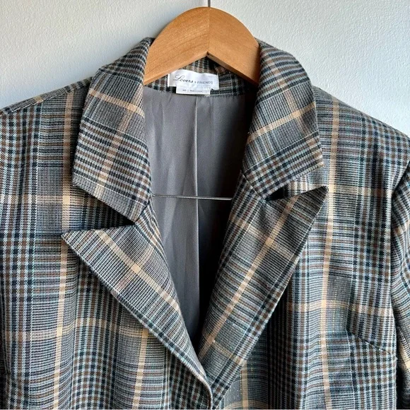 Revolve - Lovers + Friends plaid trench coat - Picture 3 of 9
